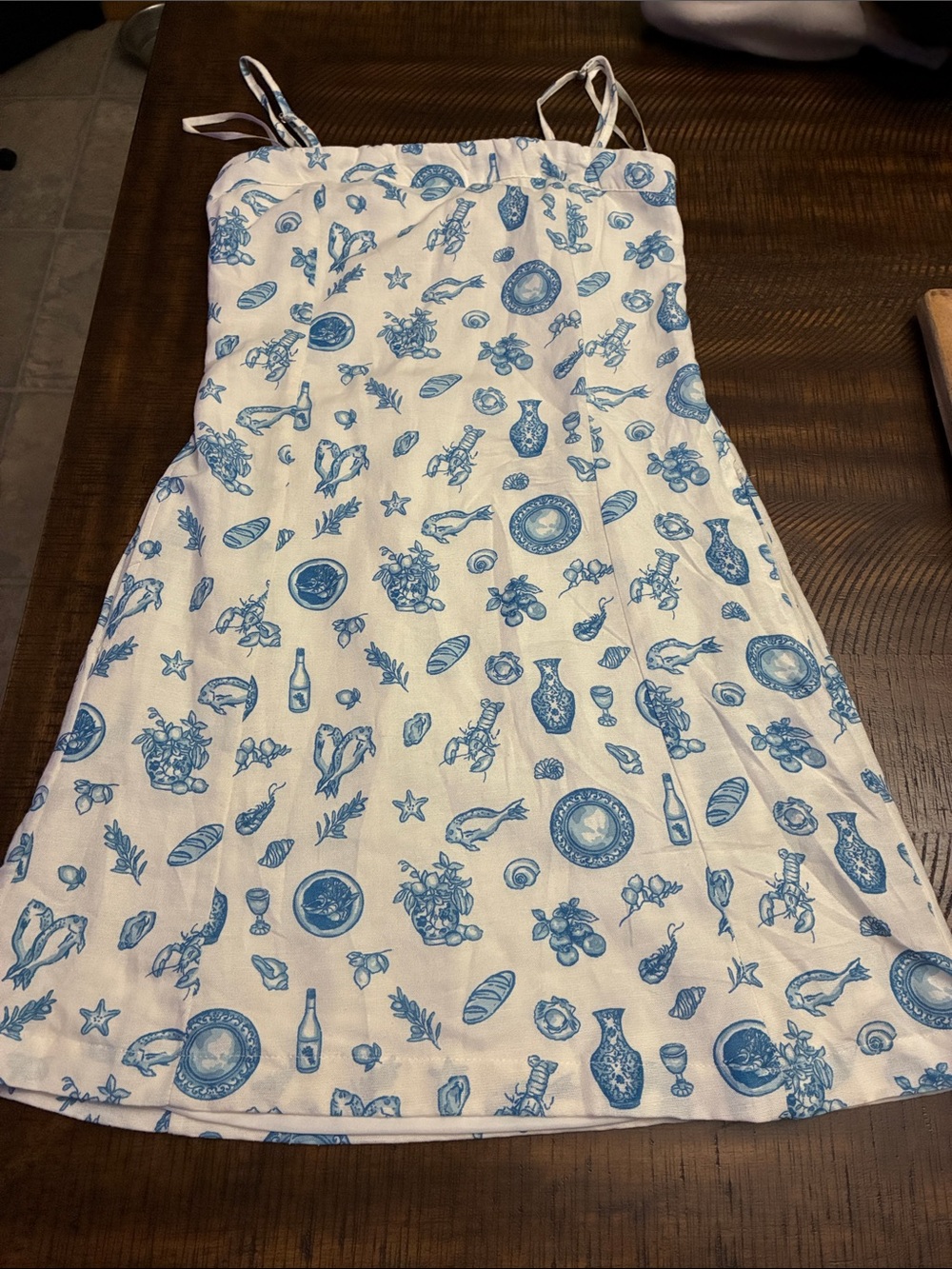 Jessica Simpson Blue & White Smocked Sundress – Size Small 💙🤍